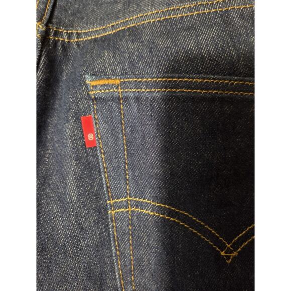 Levis 501 Jeans Mens 33x30 Dark Wash CW 22 - Picture 5 of 9